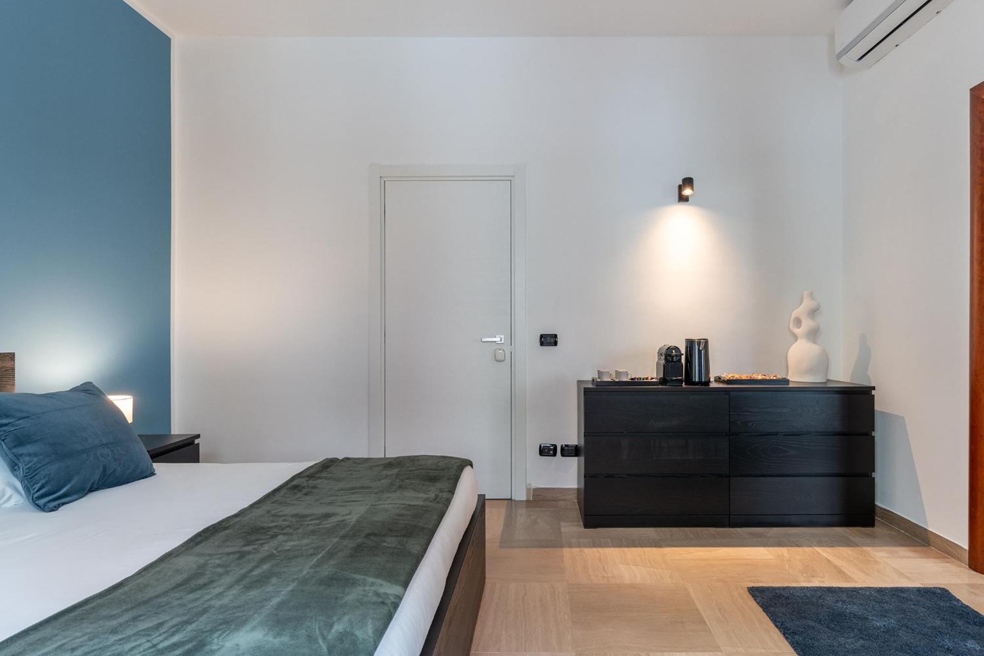 Fourooms - Bari Principe Amedeo Exterior photo